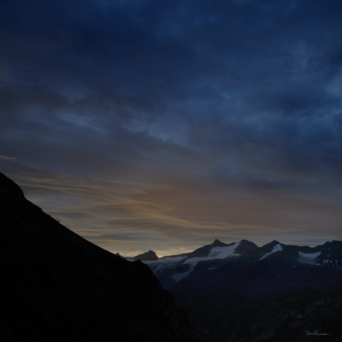 Aube nuageuse Val d'Isère