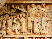 Tympan de Conques : la Vierge et St Pierre