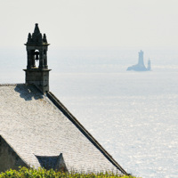 Chapelle Tey phare de la Vieille, à la pointe du Raz.