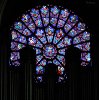 Rosace de la façade Ouest de Notre Dame de Paris